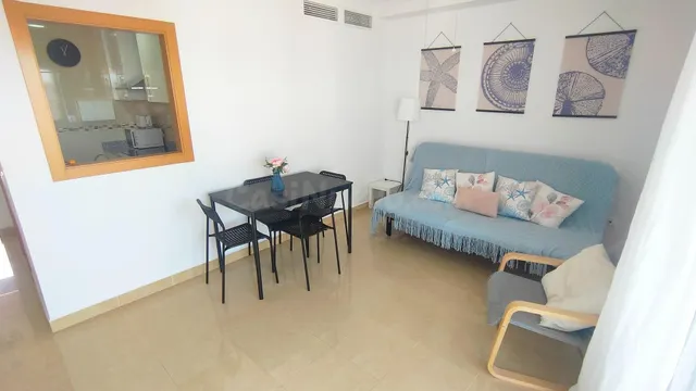 Apartamento de 1 dormitorio con terraza y piscina en Urbaniz - foto 5