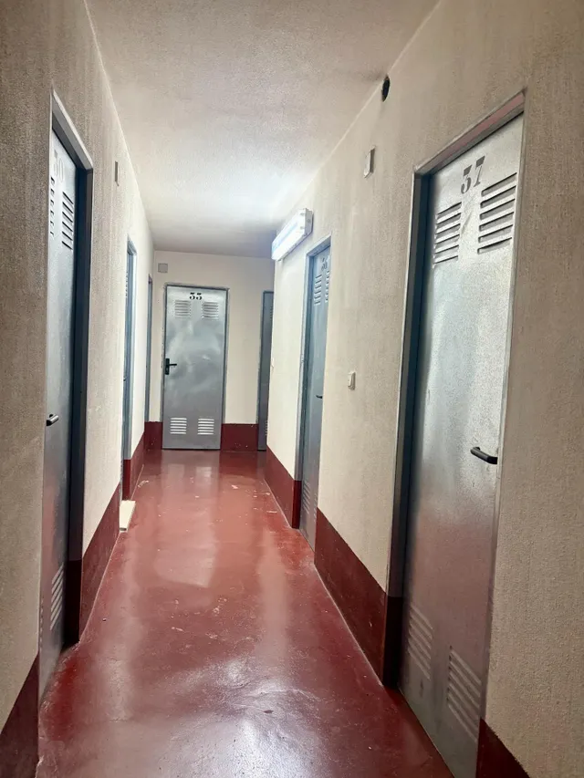 Apartamento de 1 dormitorio con garaje en Juan de Borbón — 23