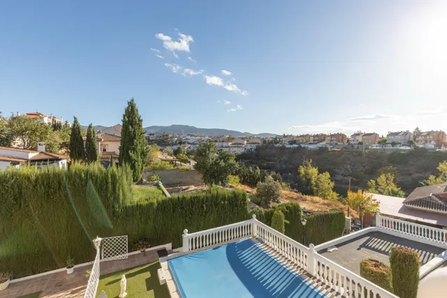 ¡MAGNIFICO CHALET INDEPENDIENTE CON CALIDADES ESPECTACULARES Y PISCINA PRIVADA EN GOJAR! — 37