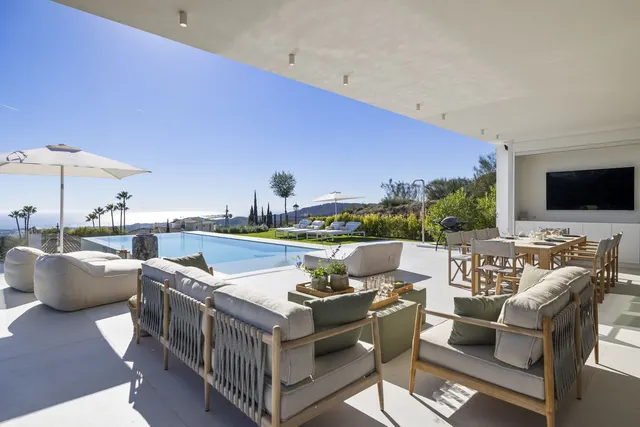 Villa 6 habitaciones 480m² en alquiler - Costa del Sol — 22