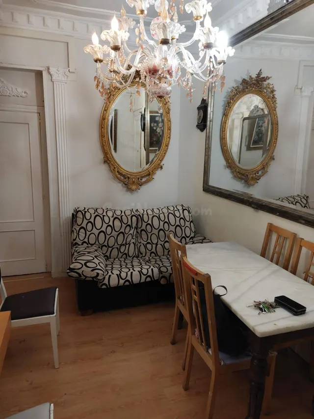 PISO PARA REFORMAR EN TRAFALGAR CON GRAN POTENCIAL DE INVERS - foto 4