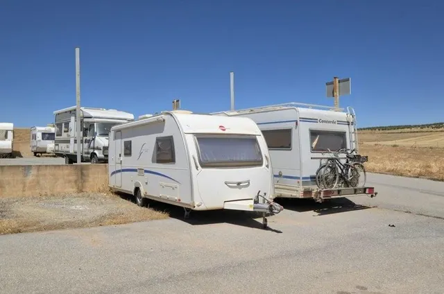 Parking de Caravanas — 6