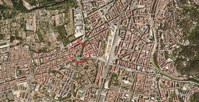 Local comercial en venta en Girona - foto 2