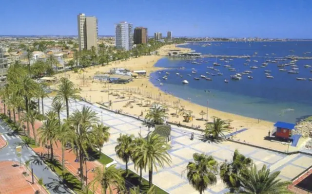Oferta en duplex a 900 metros playa mar menor — 44