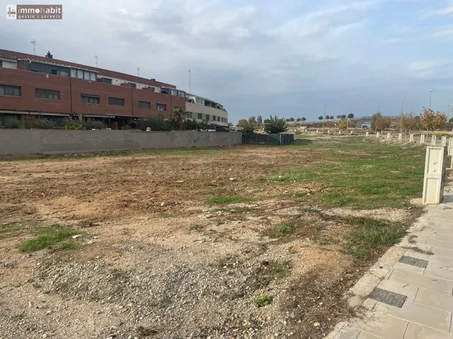 PARCELAS PARA ADOSADOS EN LLEIDA