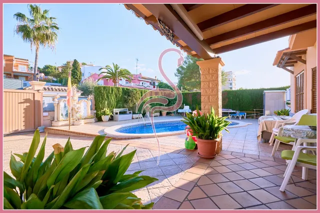 Villa en venta en Paguera - foto 2