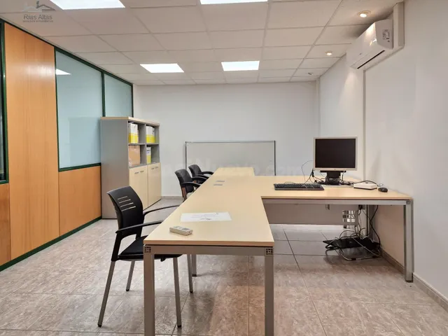 OFICINAS EN EL POLÍGONO DE POCOMACO- 450 METROS EN PLANTA CO - foto 5