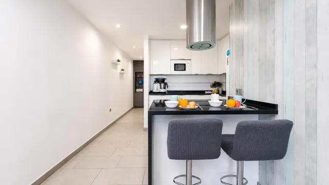 GRAN APARTAMENTO EN TORREVIEJA: 2 HAB, 1 BAÑO — 12