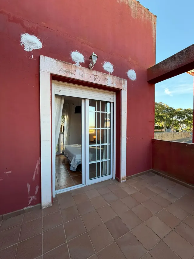 Adosado de esquina con jardín, dos terraza, dos plazas de garaje a 700 m de la playa — 39
