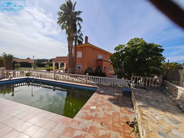 Chalet independiente en venta - foto 4
