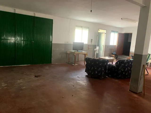 CASA EN VALDEOBISPO — 14