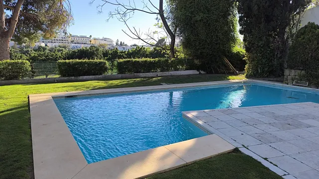 Villa de Lujo 5 habitaciones 111m² en alquiler - Plaza de toros — 29