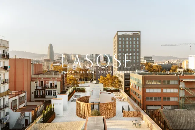 Precioso studio en un lujoso coliving a pocos metros de la playa de Bogatell — 18
