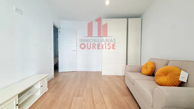 Luminoso apartamento en la zona de a carballeira — 9
