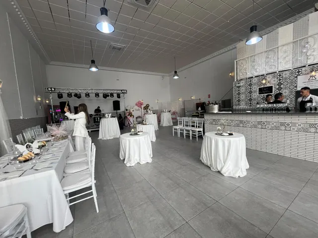 LOCAL PARA CELEBRACIONES — 7