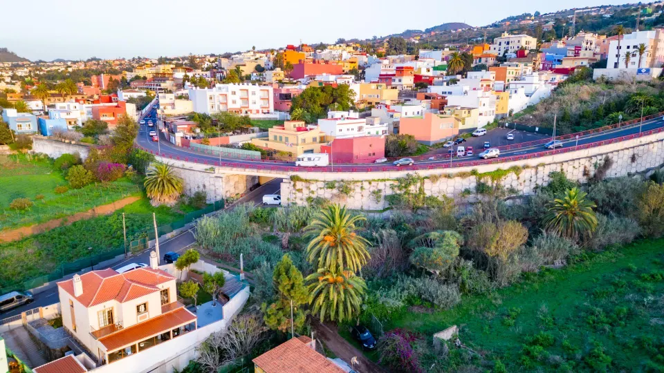SE VENDE SOLAR URBANO TACORONTE.