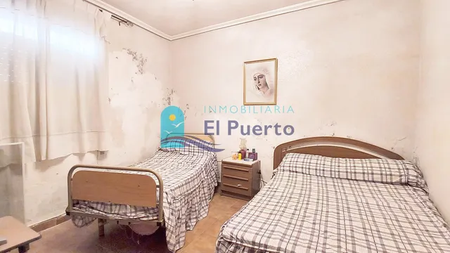 Casa para reformar con apartamento independiente y vistas al mar en isla plana – ref. 1864 — 9