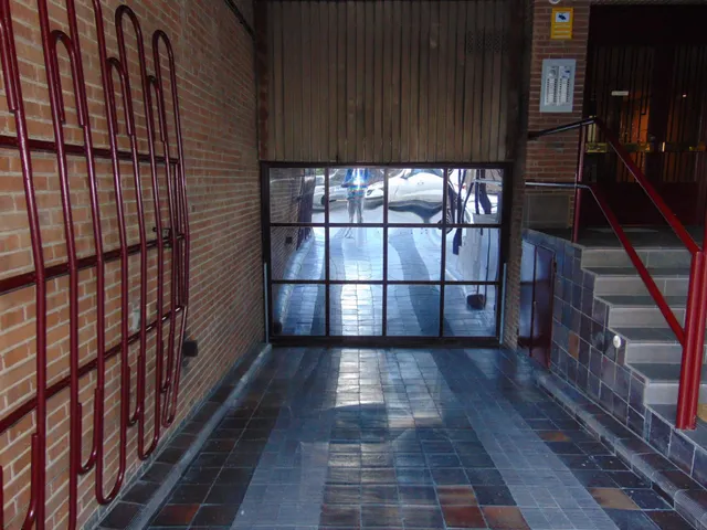 PLAZA DE GARAJE EN VENTA CALLE EDUARDO VICENTE BARRIO SALAMANCA — 6