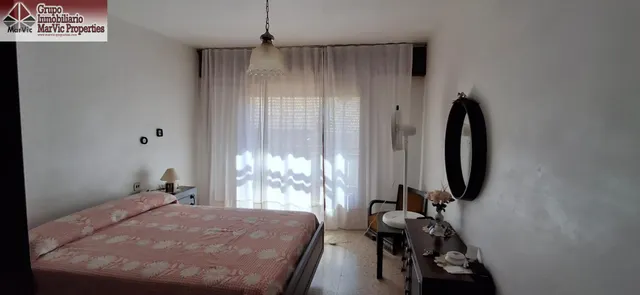 Amplio Piso en el Corazón de Villajoyosa con Múltiples Posibilidades — 6