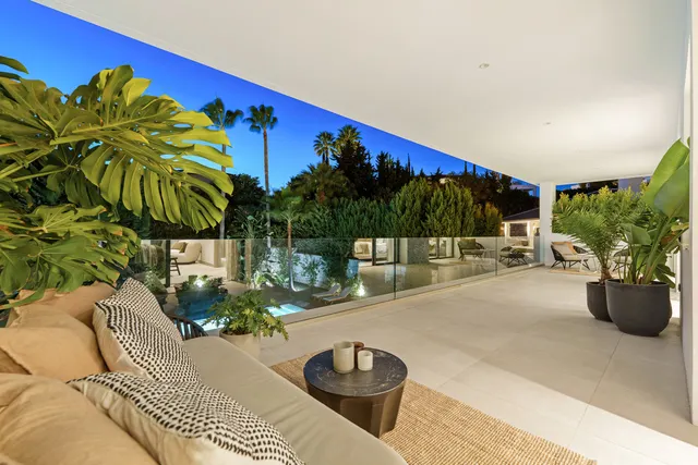 Chalet 5 habitaciones 517m² en venta - Marbella — 41