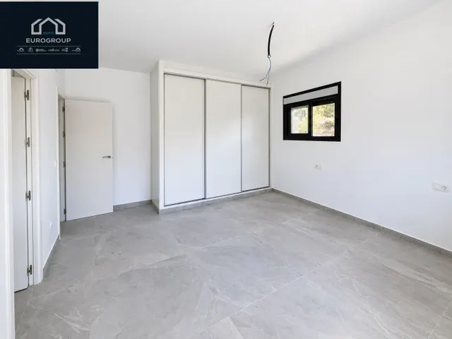 ESPECTACULAR VILLA CON 5 DORMITORIOS Y 4 BAÑOS, 450 M2 Y 3600 M2 DE PARCELA EN BENIDORM — 16