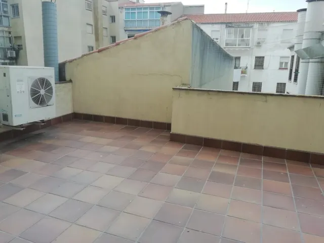 OPORTUNIDAD DE LOCAL EN EL CENTRO — 7