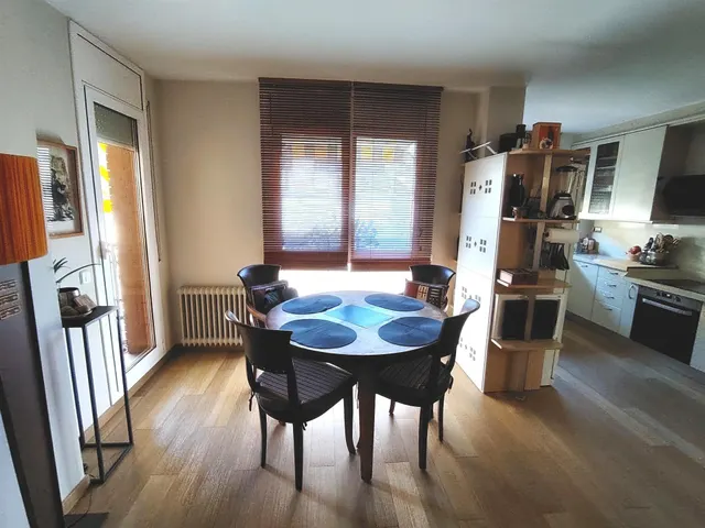 Piso muy luminoso con salida balcón — 13