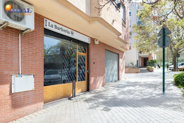 Invierte en tu negocio con este Local comercial en Parque Nueva Granada — 4