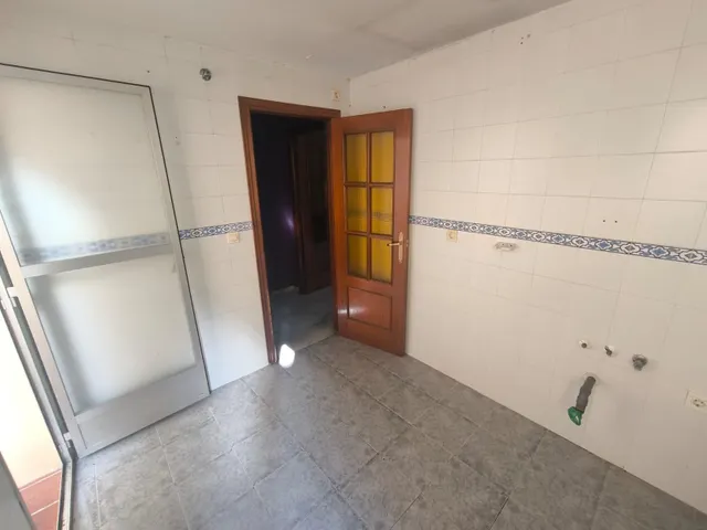 PISO (VPO) DE 3 DORMITORIOS Y CON GARAJE EN SANTA FE - foto 5