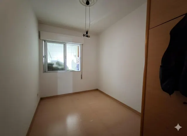 Piso en venta de tres dormitorios, baño y garaje en san roque — 10