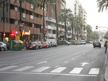 Local comercial 170m² en alquiler - Sevilla