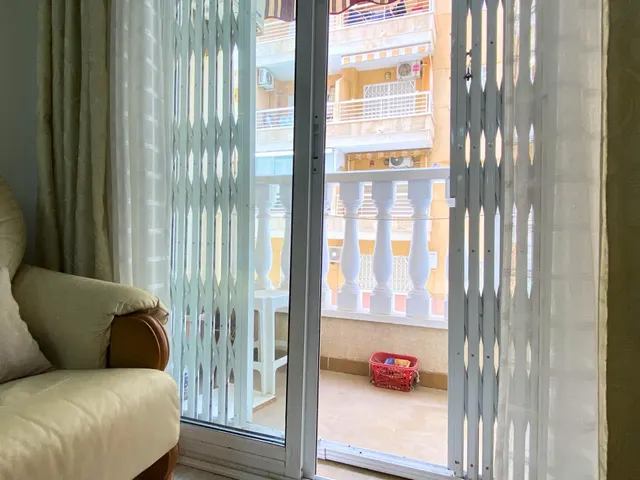 Piso con garaje inlcuido en Torrevieja centro — 6