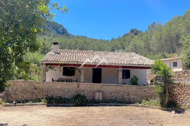 Encantadora finca con piscina, en pleno paraje natural, en P - foto 4