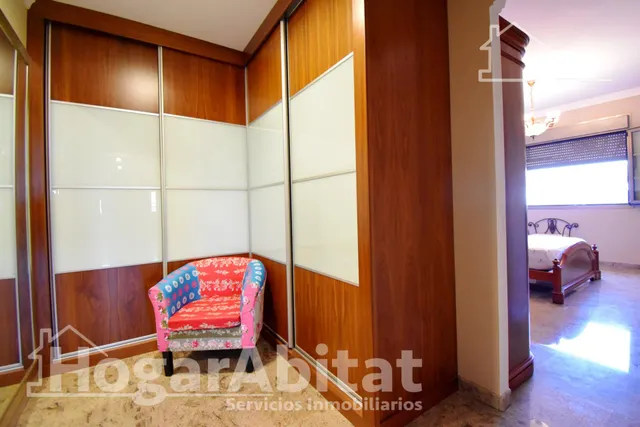 ESPECTACULAR CHALET CON PISCINA, GARAJE, TERRAZA Y ASCENSOR — 29