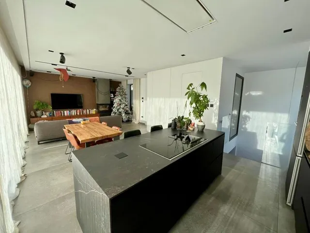 Vendemos una Elegante y Moderna Villa con Impresionantes Vistas al Mar — 4