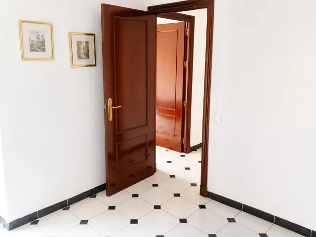 AMPLITUD, LUZ Y CALIDAD DE VIDA EN CÁDIZ — 24