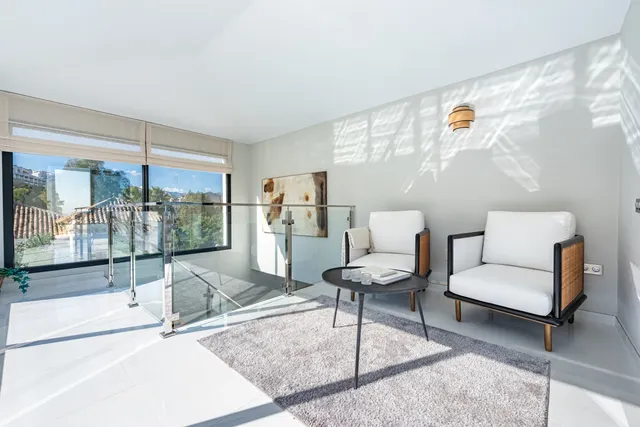 Chalet 4 habitaciones 470m² en venta - Riviera del sol — 25