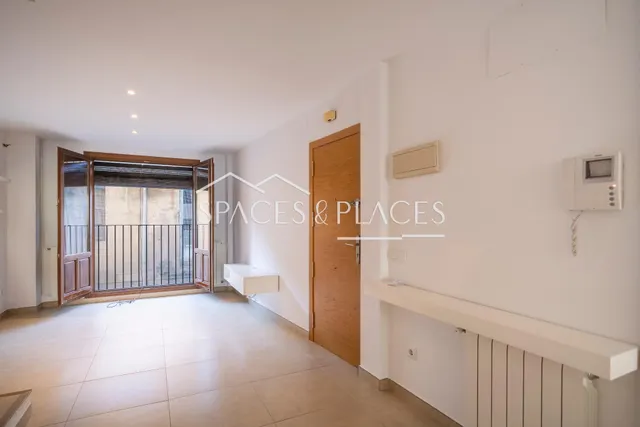 Piso de 2 dormitorios con piscina y garaje junto — 8