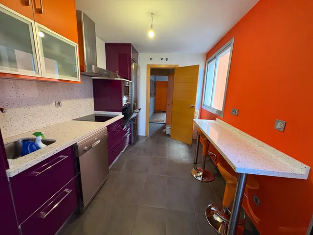 Alquilamos este fabuloso piso amueblado en novosur, alhendin. — 40