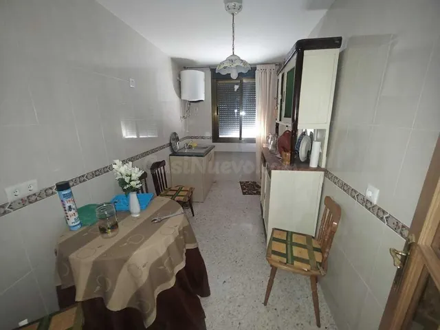 Piso 3 habitaciones 81m² en venta - Deza - foto 4
