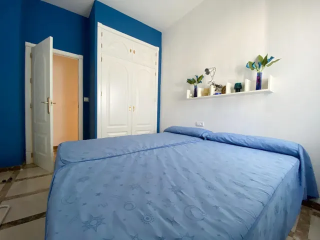OPORTUNIDAD 2º PLANTA DE 4 DORMITORIOS A 3 MINUTOS DEL CENTRO DE LA CIUDAD — 29