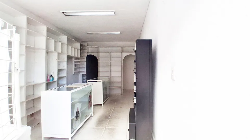 Urbis te ofrece un local en venta en la Zona Delicias - San Isidro, Salamanca.
