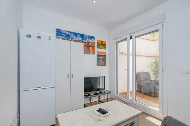 Precioso duplex moderno con patio — 29