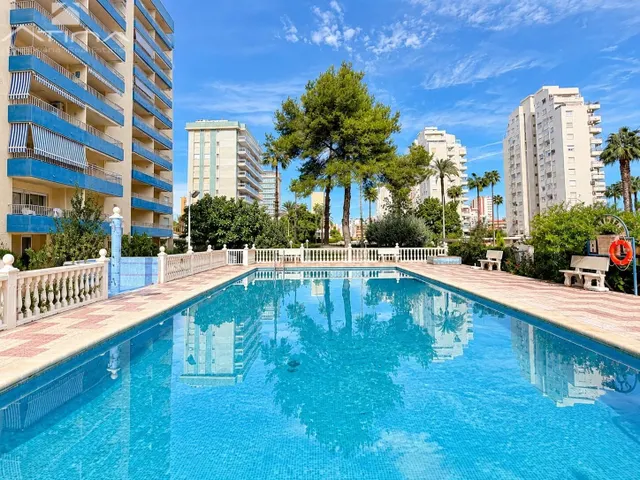 Apartamento en  la playa de Gandía a 200 metros del mar con piscina y garaje — 6
