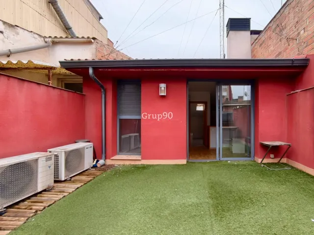 ÁTICO DÚPLEX CON TERRAZA PRIVADA JUNTO A RICARD VINYES — 37