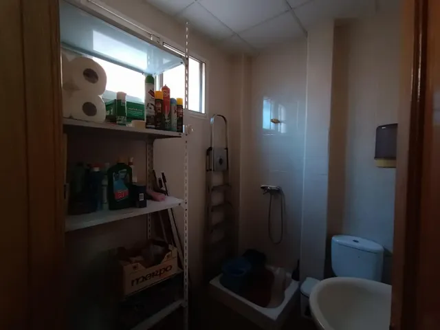 VENTA LOCAL COMERCIAL EQUIPADO DE NEGOCIO DE HOSTELERÍA — 14