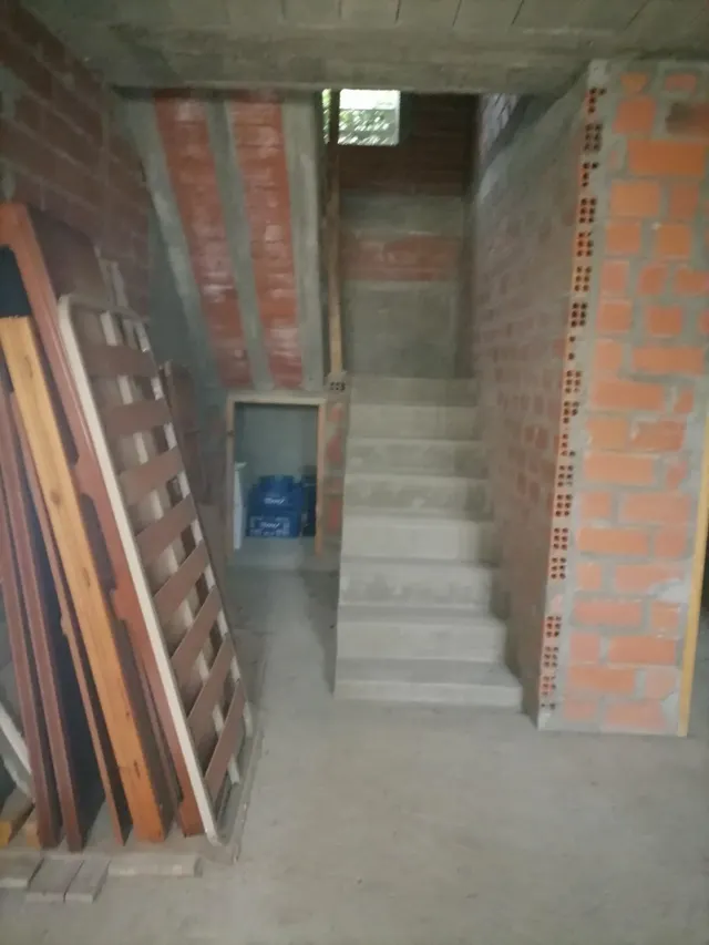 OPORTUNIDAD CHALET EN CONSTUCCION EN VILLAFRANCA DEL BIERZO — 40