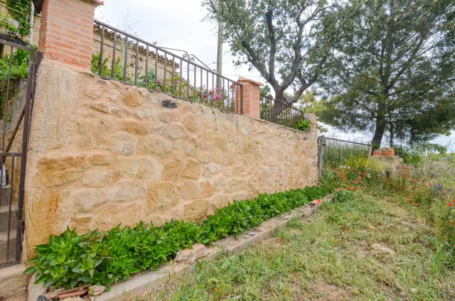 Urbis te ofrece una casa con terreno en venta en Doñinos de Salamanca, Salamanca. — 28