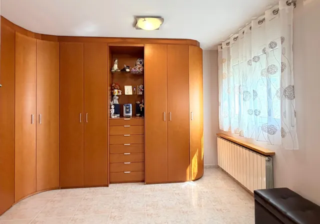 FANTÁSTICA CASA CON JARDÍN Y PISCINA!!! — 16