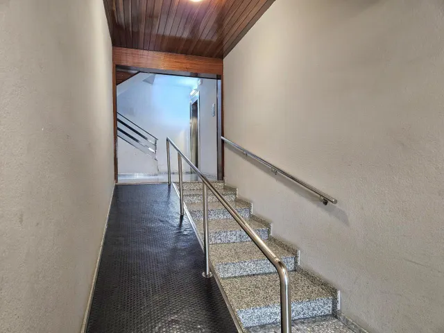 Amplio piso en venta en Manresa — 18